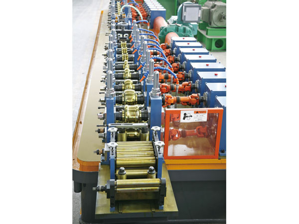 Maxtube 16 Pipe Forming Machine